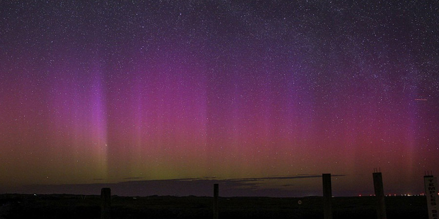 Coronal hole stream onset, G1 geomagnetic storm