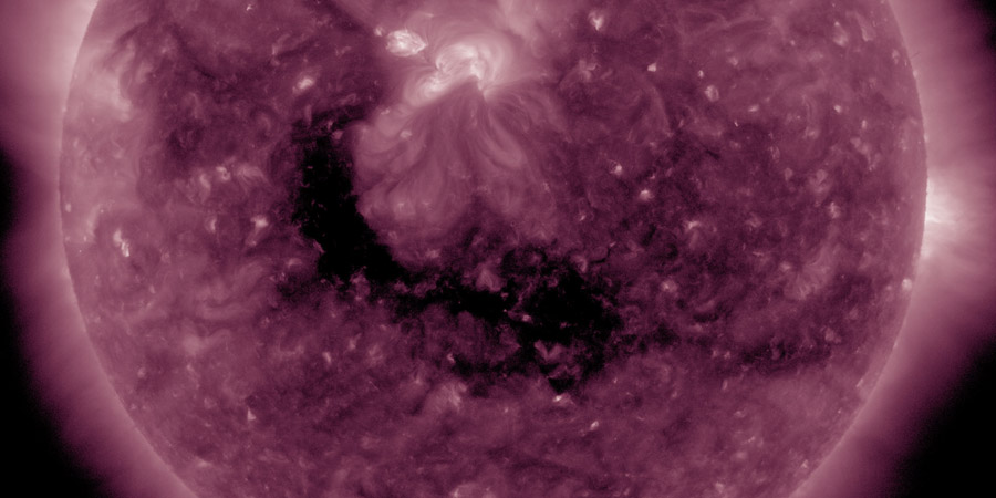 Small coronal hole faces Earth