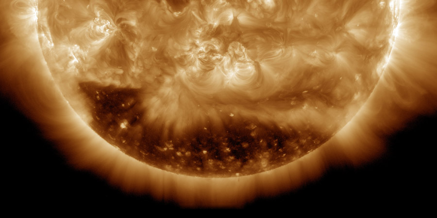 Coronal hole stream, G1 geomagnetic storm